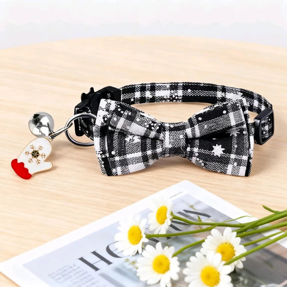 Christmas Pet Collar Cat and Puppy Bell Collar, Cotton Fabric Comfortable Breathable anti Suffocation Safe Buckle Cat Collar