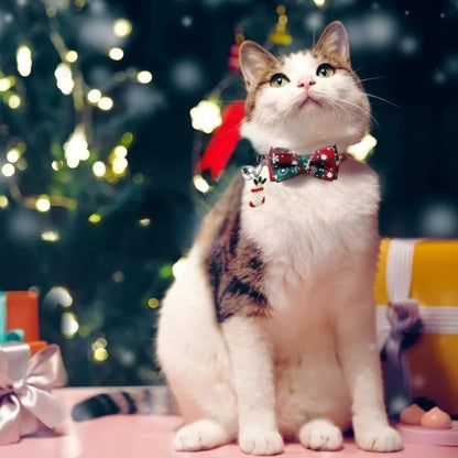 Christmas Pet Collar Cat and Puppy Bell Collar, Cotton Fabric Comfortable Breathable anti Suffocation Safe Buckle Cat Collar