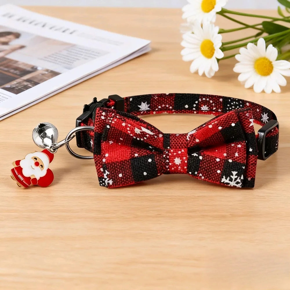 Christmas Pet Collar Cat and Puppy Bell Collar, Cotton Fabric Comfortable Breathable anti Suffocation Safe Buckle Cat Collar