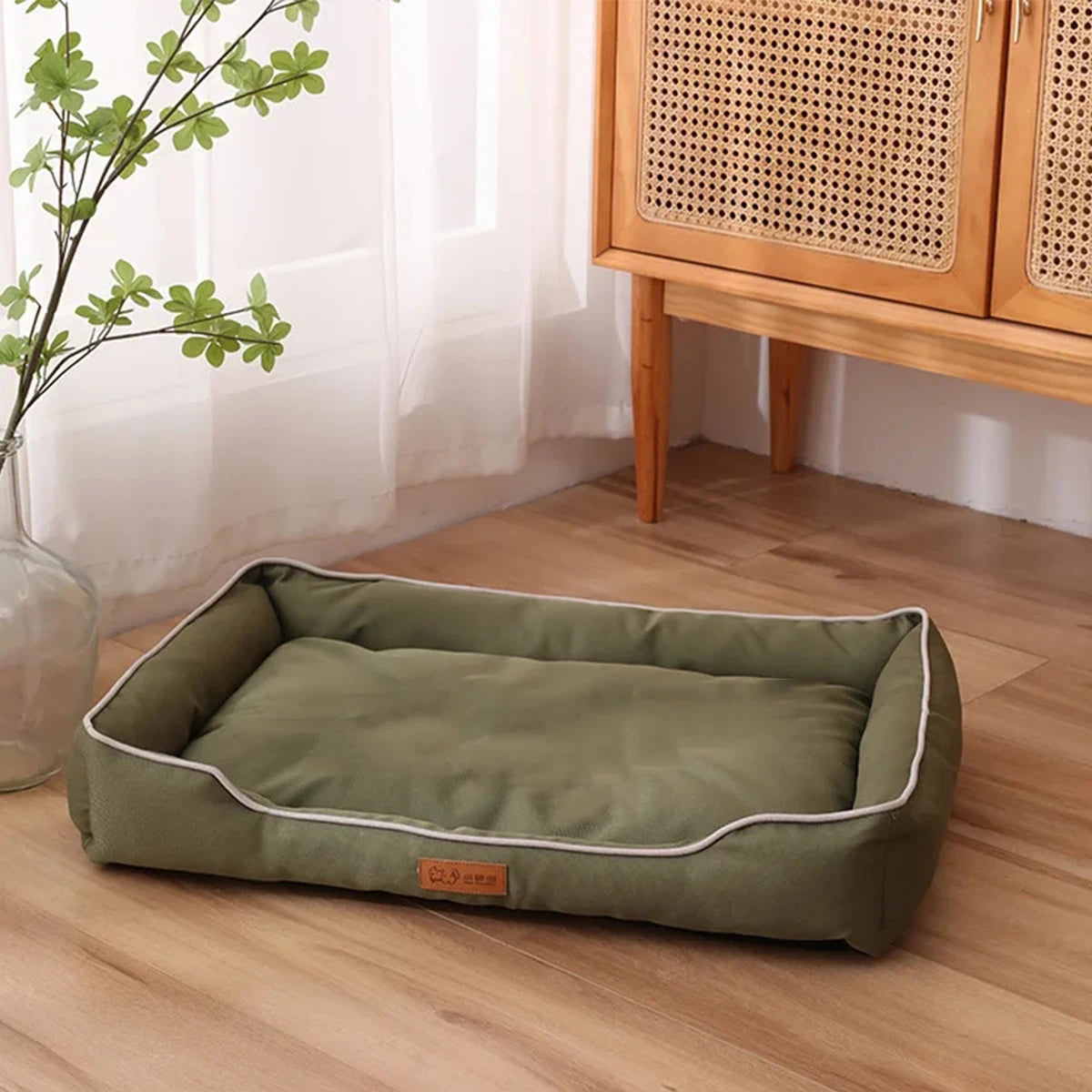 Four Season Square Dog & Cat Bed